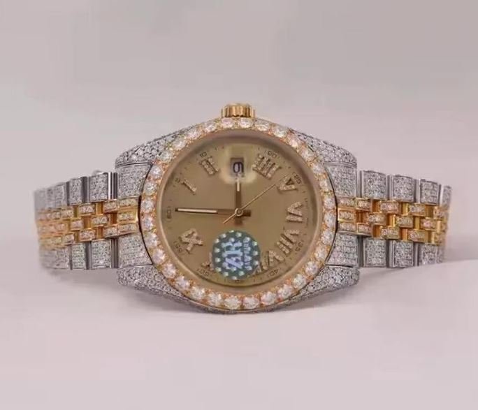 Classic diamond jewellery collection